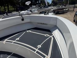 2022 Cruise Craft F360S