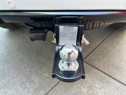 2025 Isuzu MU-X LS-T