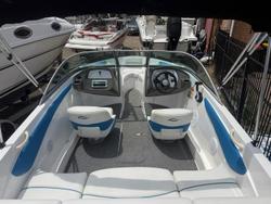 2014 Rinker Captiva 186 BR