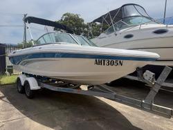 Rinker Captiva 186 BR