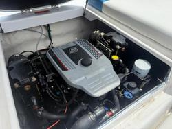 2014 Rinker Captiva 186 BR