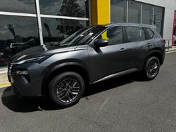 2026 Nissan X-TRAIL ST