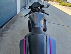 2024 Yamaha YZF-R7LA GREY