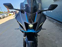 2024 Yamaha YZF-R7LA GREY