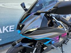 2024 Yamaha YZF-R7LA GREY