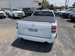 2011 HOLDEN COMMODORE OMEGA