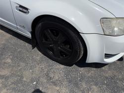 2011 HOLDEN COMMODORE OMEGA