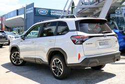 2025 Subaru Forester Hybrid S6 MY26 AWD Crystal White