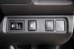 2020 Nissan Navara N-TREK