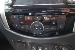 2020 Nissan Navara N-TREK