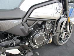 2022 CFMOTO CL-X SPORT GREY