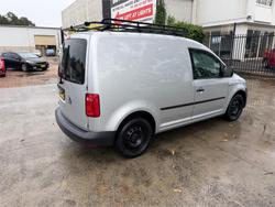2016 VOLKSWAGEN CADDY TSI220