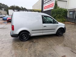 2016 VOLKSWAGEN CADDY TSI220