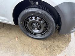 2016 VOLKSWAGEN CADDY TSI220