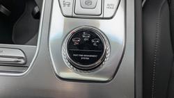 2025 KGM Rexton Ultimate Y461 MY26 4X4 Dual Range Grand White