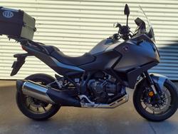Honda NT1100 DCT