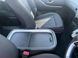 2022 Hyundai STARIA US4.V1 MY22 AWD Abyss Black