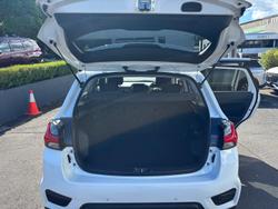 2024 Mitsubishi ASX MR