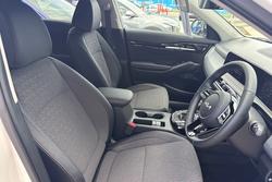2025 Kia Seltos Sport+ SP2 PE MY26 AWD Snow White Pearl (SWP)