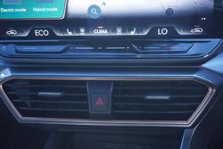 2025 CUPRA Leon VZe