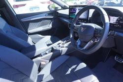 2025 CUPRA Leon VZe