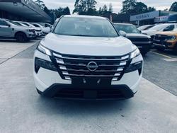 2025 Nissan X-TRAIL ST