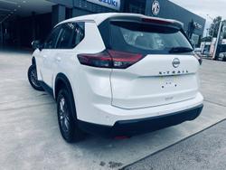 2025 Nissan X-TRAIL ST
