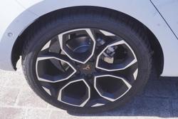 2025 CUPRA Leon S
