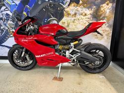 2015 DUCATI 899 PANIGALE RED