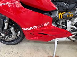 2015 DUCATI 899 PANIGALE RED