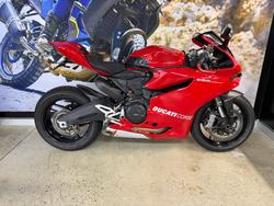 2015 DUCATI 899 PANIGALE RED