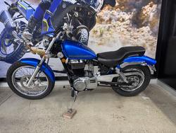 2015 Suzuki BOULEVARD S40 BLUE