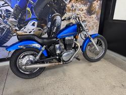 2015 Suzuki BOULEVARD S40 BLUE