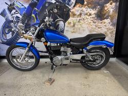 2015 Suzuki BOULEVARD S40 BLUE