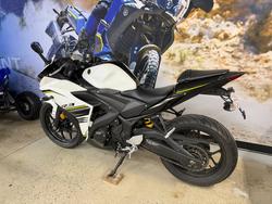 2017 Yamaha YZF-R3 BLUE