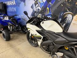 2017 Yamaha YZF-R3 BLUE