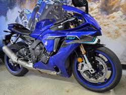 2025 Yamaha YZF-R1 BLUE