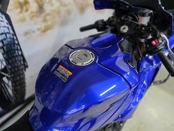 2025 Yamaha YZF-R1 BLUE