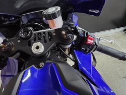 2025 Yamaha YZF-R1 BLUE