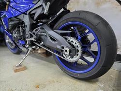 2025 Yamaha YZF-R1 BLUE