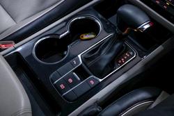 2018 Kia Carnival SLi YP MY18 Platinum Graphite