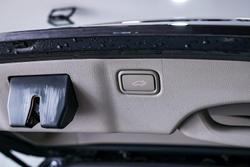 2018 Kia Carnival SLi YP MY18 Platinum Graphite