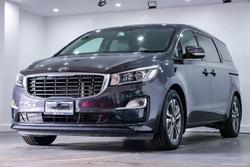 2018 Kia Carnival SLi YP MY18 Platinum Graphite