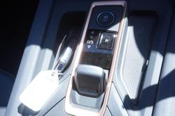 2025 CUPRA Leon VZx