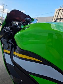 2025 Kawasaki NINJA ZX-6R (636) KRT EDITION GREEN