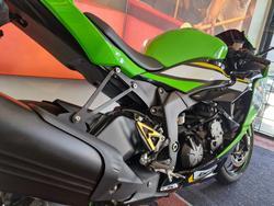 2025 Kawasaki NINJA ZX-6R (636) KRT EDITION GREEN