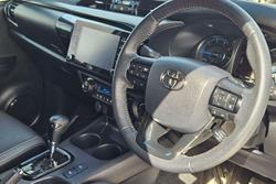 2021 Toyota Hilux Rugged X