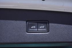 2017 Volkswagen Tiguan 140TDI Highline