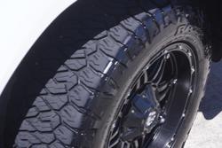 2023 Toyota Hilux SR