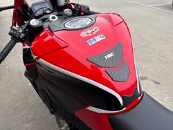 2017 Honda CBR1000RR (FIREBLADE) Red